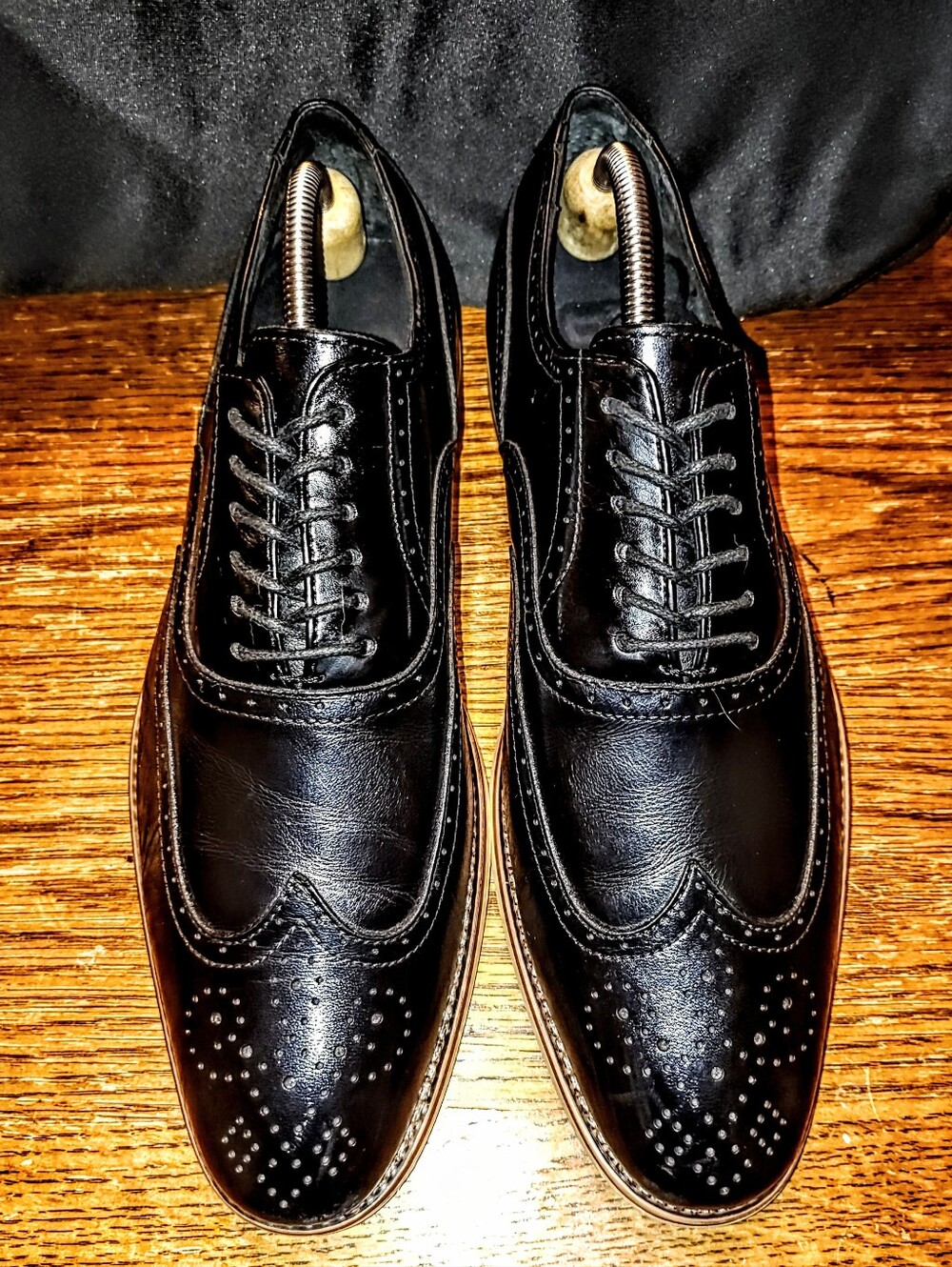 Men’s Stacy Adams Black Wingtip Brogue Dress Shoes 9.5 + Shoe Trees